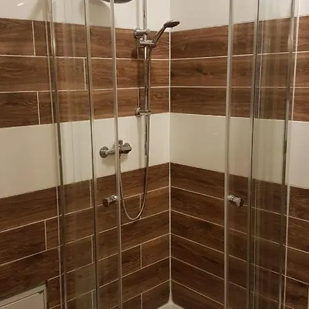Papaja Caloroczny Apartament Na Wyspie Sobieszewskiej Danzica Esterno foto